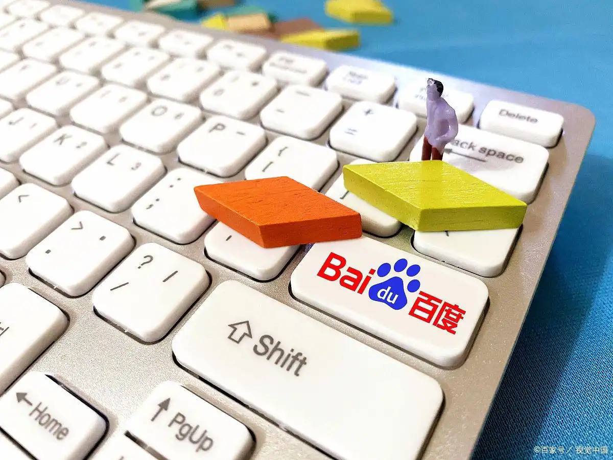 刘亦菲造型试了多套礼服